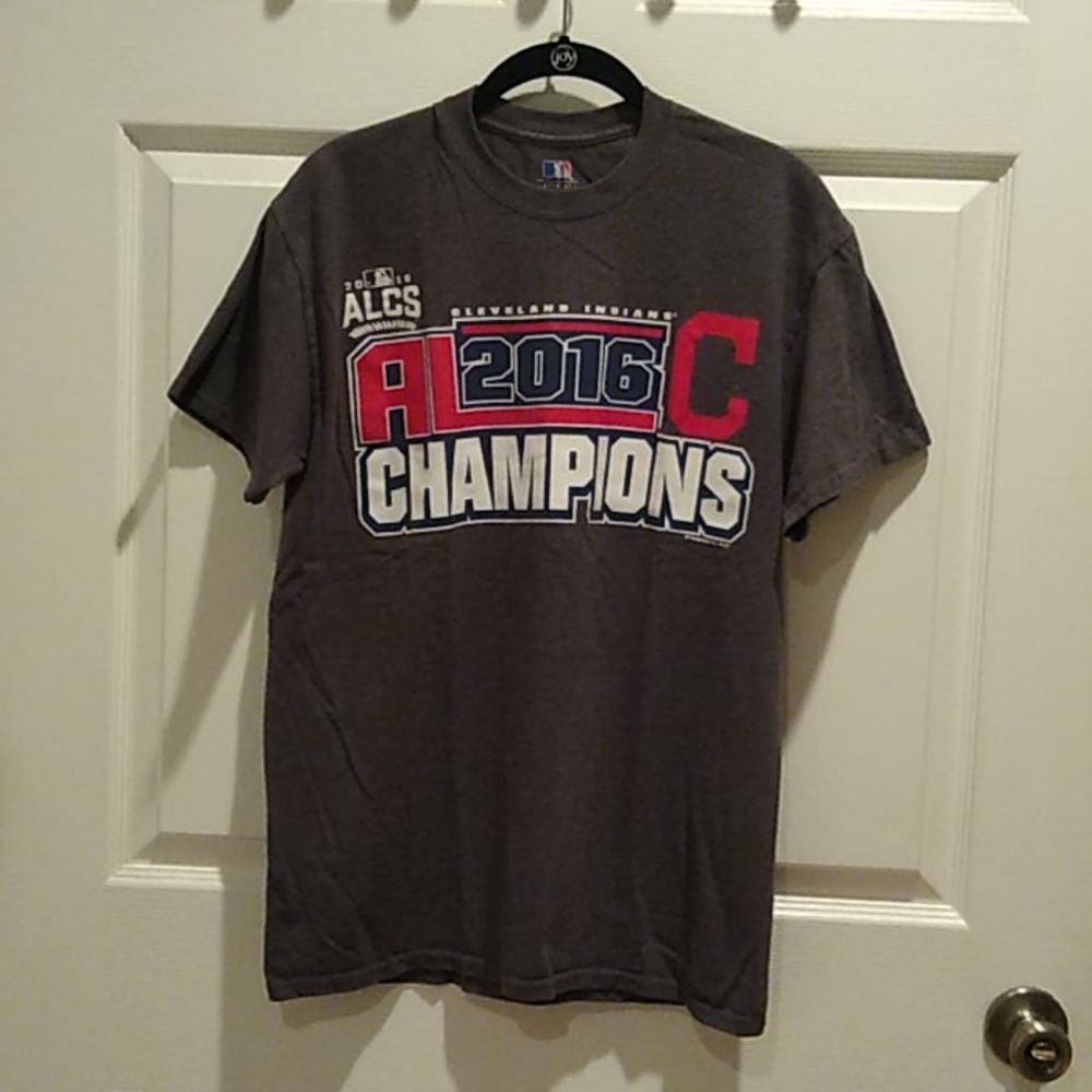 Cleveland Indians t-shirt men's size medium